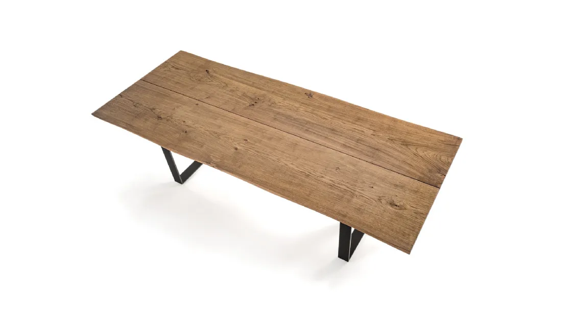 Tavolo DT Table Plank con top composto da due tavole in legno massello di Riva1920